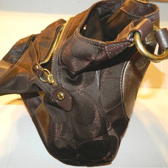 ☆Gorgeous Vintage COACH Soho Signature Metallic Inlaid C Patchwork Hobo~Rar… - Picture 9 of 16